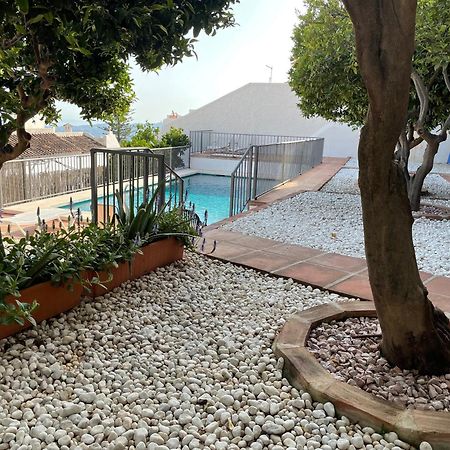 El Paraiso, Apartamento En Mijas Pueblo Con Bonitas Vistas A La Costa Y Con Piscina Exterior photo