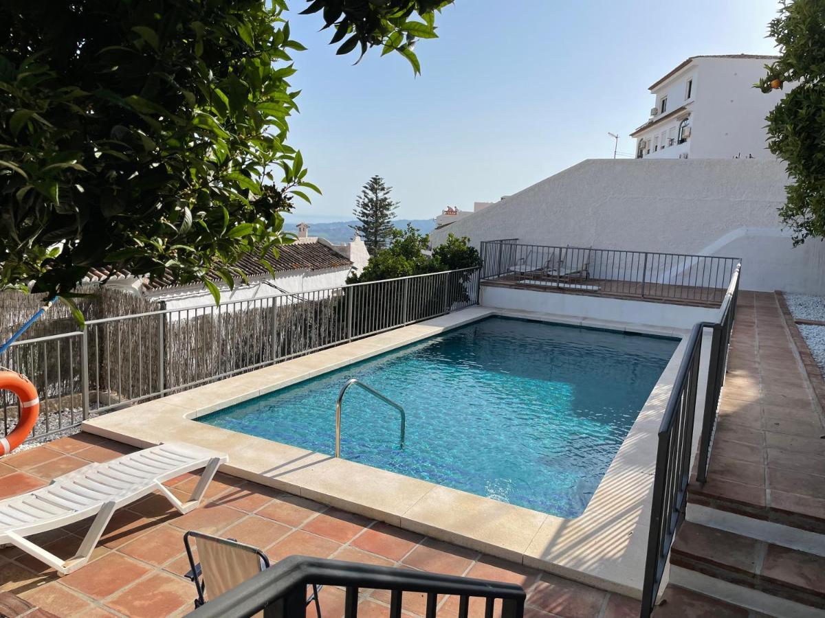 El Paraiso, Apartamento En Mijas Pueblo Con Bonitas Vistas A La Costa Y Con Piscina Exterior photo